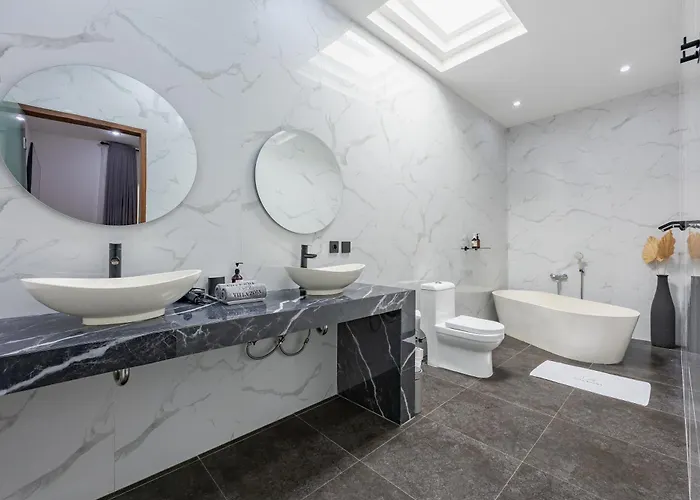 Zoja 2 Canggu, 4 Mins To Beach, Pererenan Villa